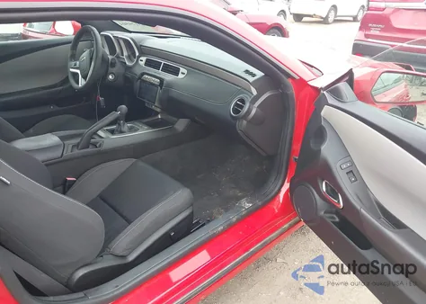 2015 Chevrolet Camaro 1Ls from USA, damaged, VIN 2G1FA1E38F9166239